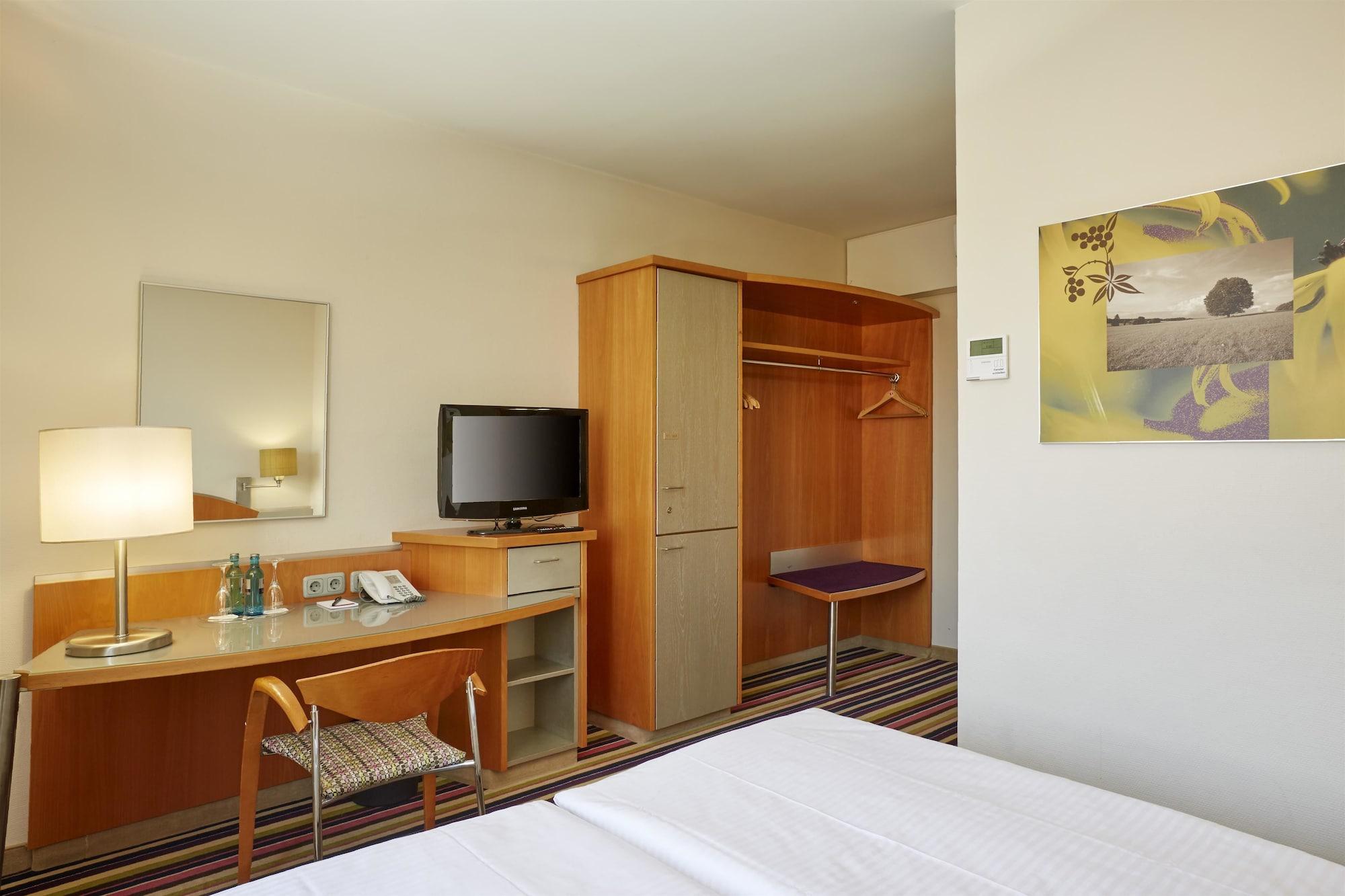 H+ Hotel Koeln Гюрт Екстер'єр фото