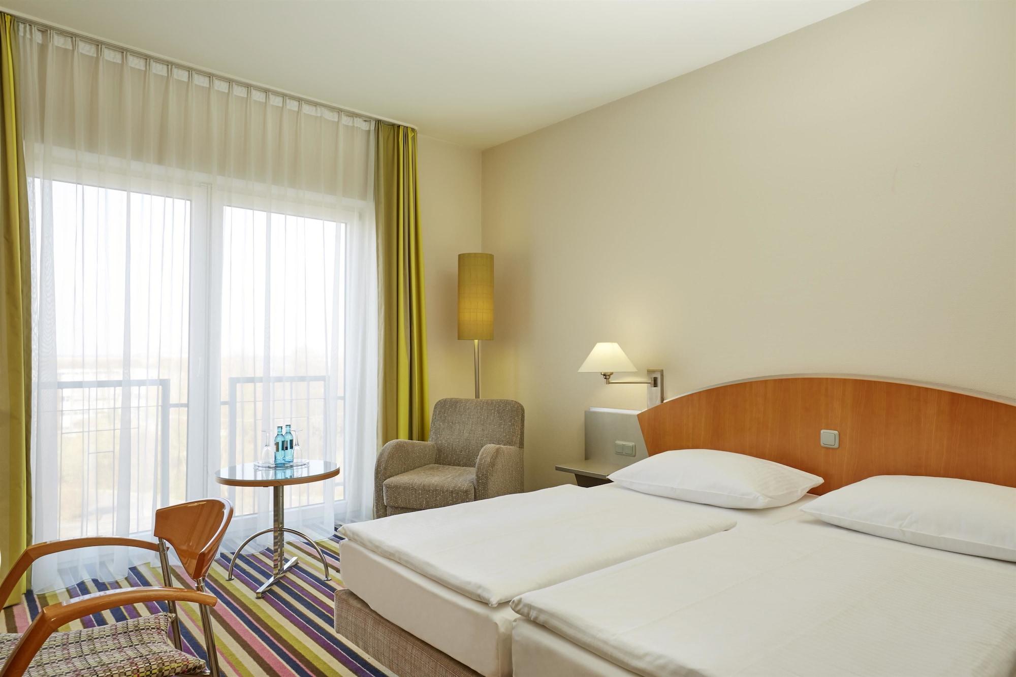 H+ Hotel Koeln Гюрт Екстер'єр фото