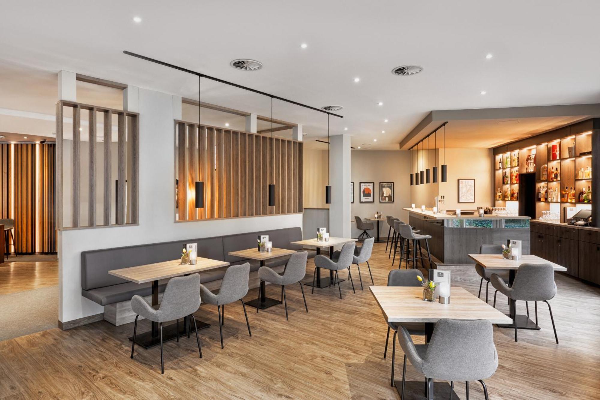 H+ Hotel Koeln Гюрт Екстер'єр фото