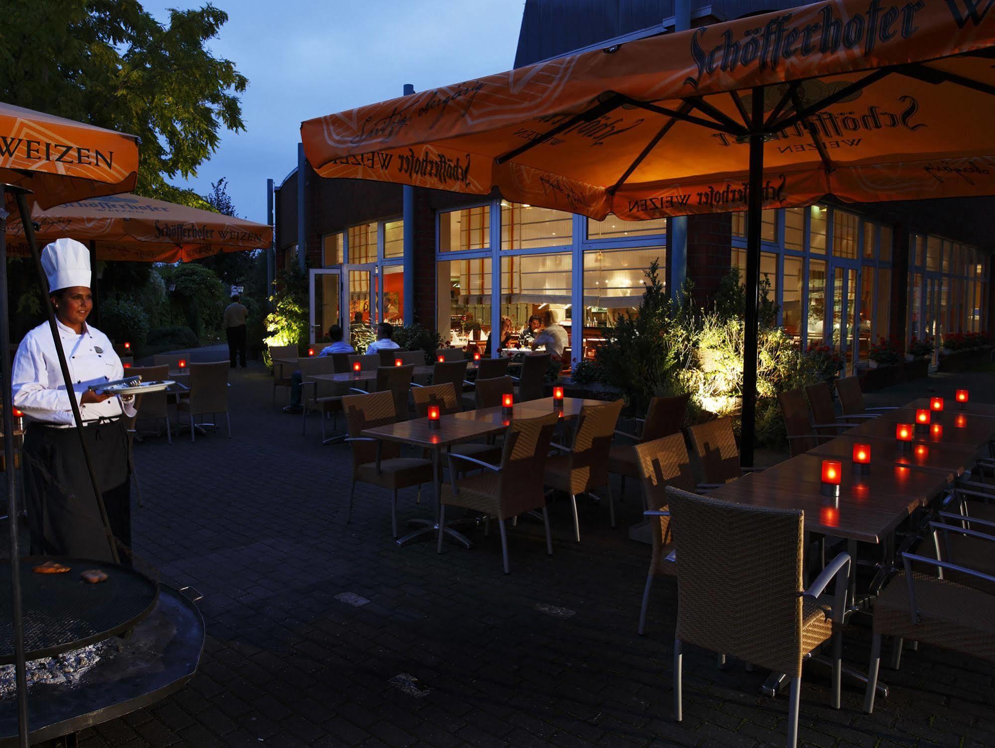 H+ Hotel Koeln Гюрт Екстер'єр фото